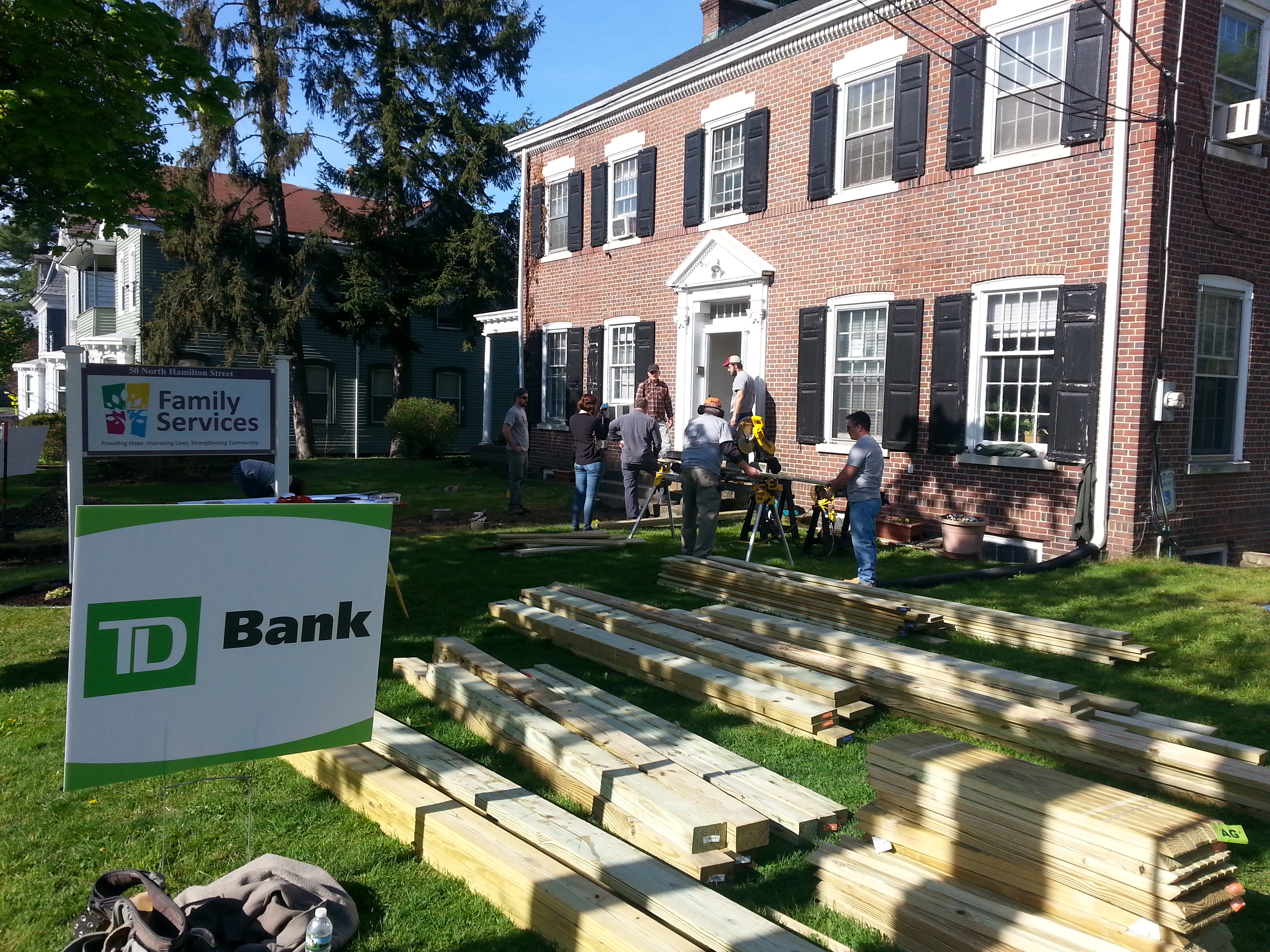 TD Bank volunteers